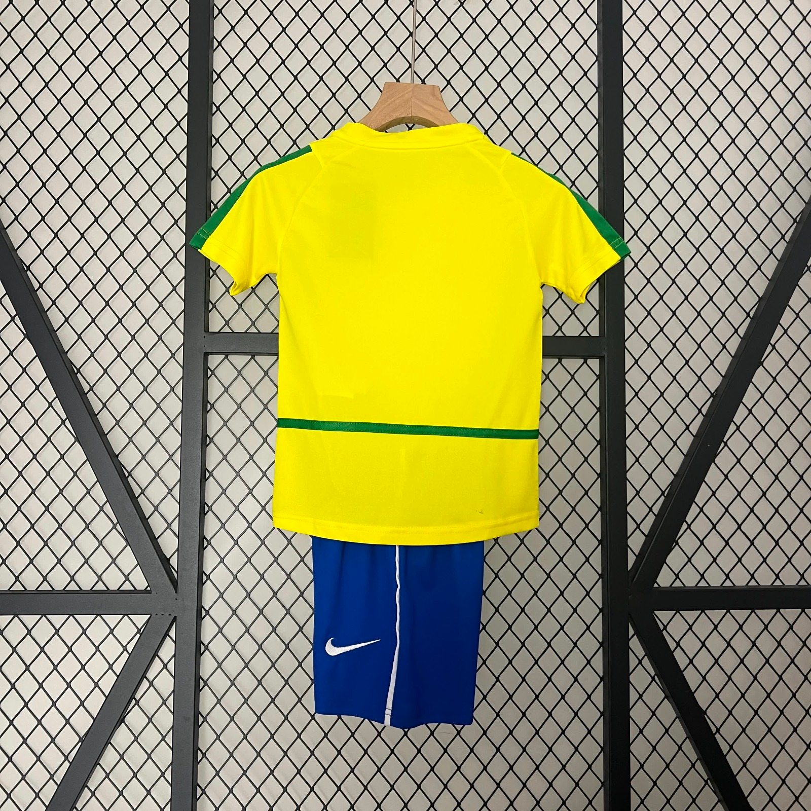 24/25 Ensemble Enfant Brésil Rétro